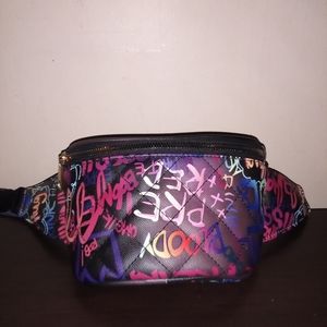 Graffiti print Fanny pack